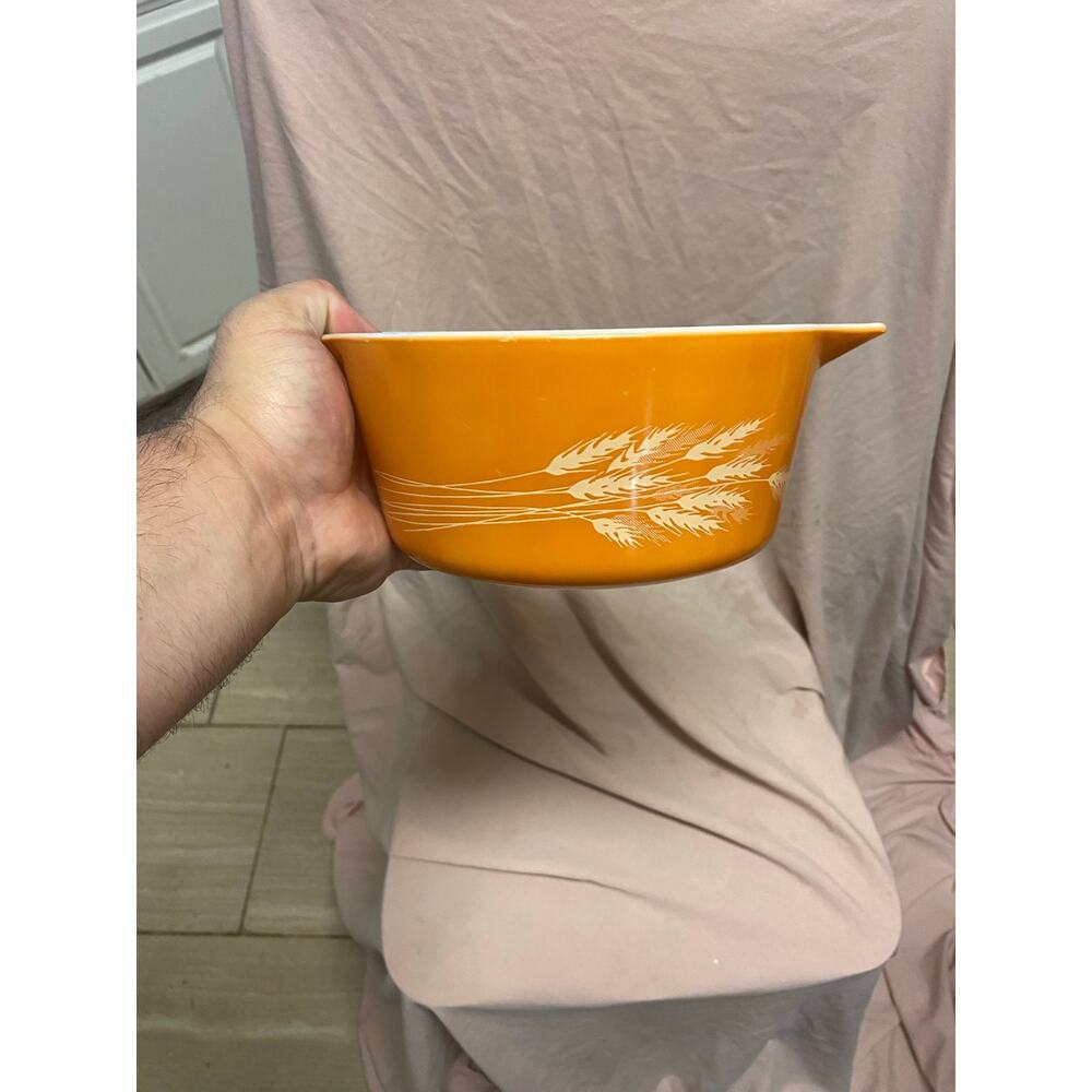 VTG Pyrex Harvest Wheat Orange White Casserole Baking Dish 474-B No Lid